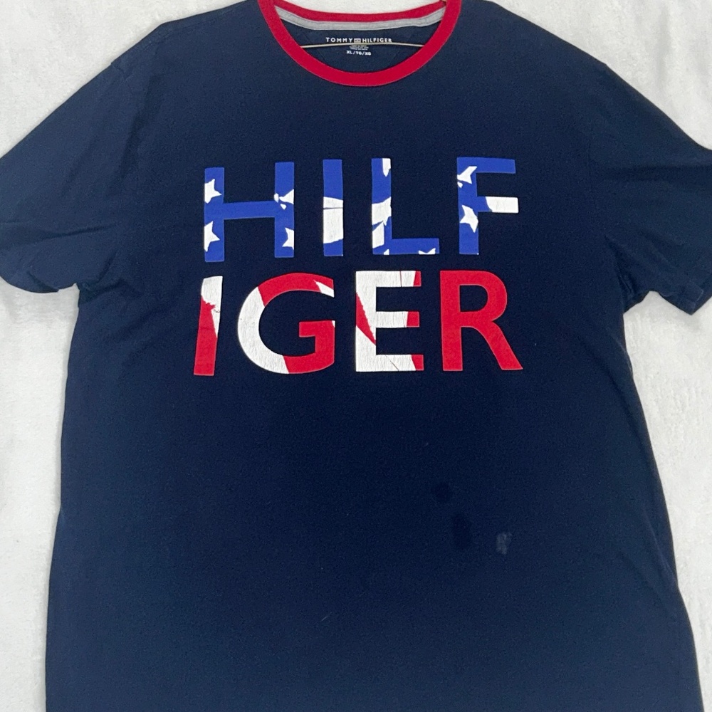 Vintage Tommy Hilfiger Shirt!!!